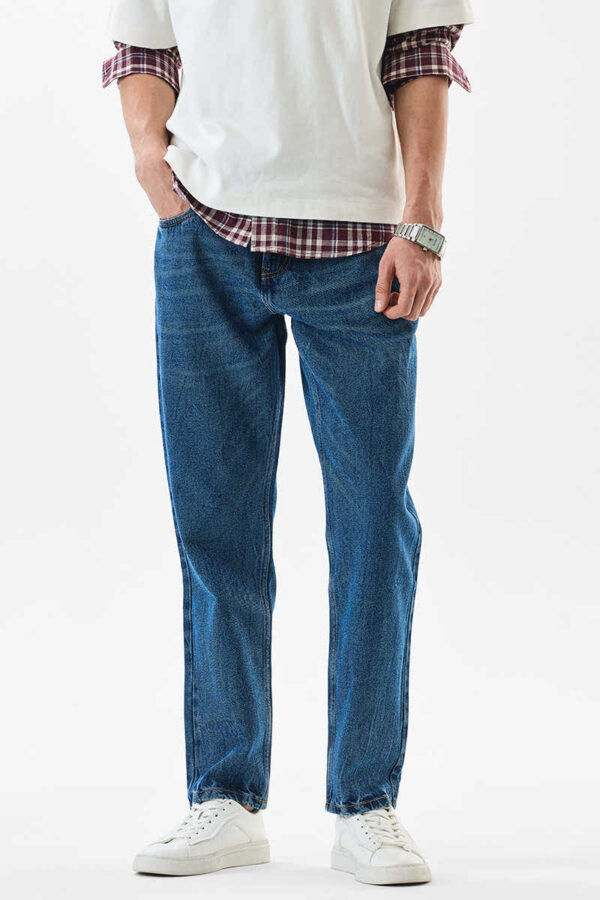 Relaxed Fit Mid Rise Blue Jeans - Image 3